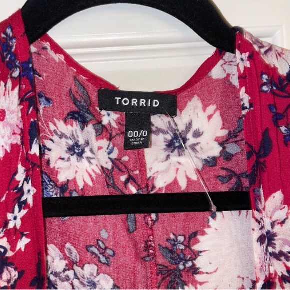 Torrid Floral kimono size M/L - Picture 5 of 12